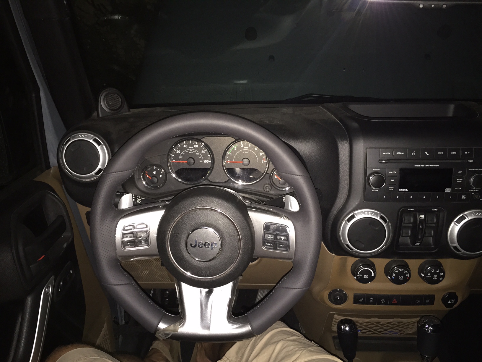 Steering Wheel Swap - SRT Wheel to JK | Jeep Garage - Jeep Forum